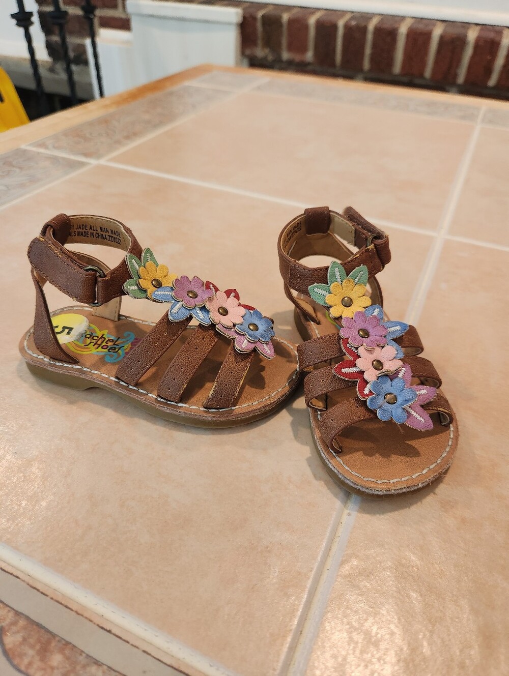 Size 5 Girls Floral Sandals
